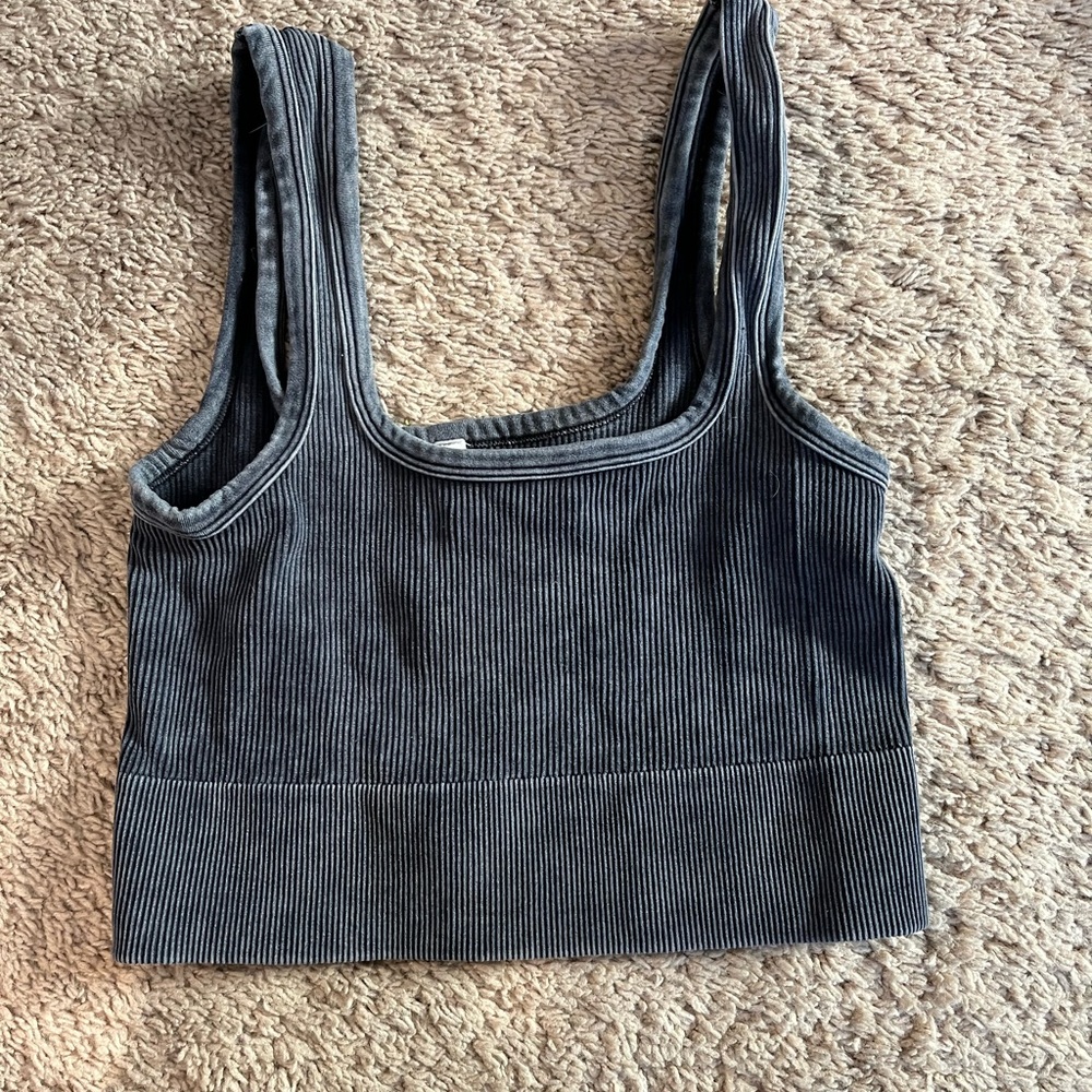 Zenana Outfitters Charcoal Ribbed Crop Top